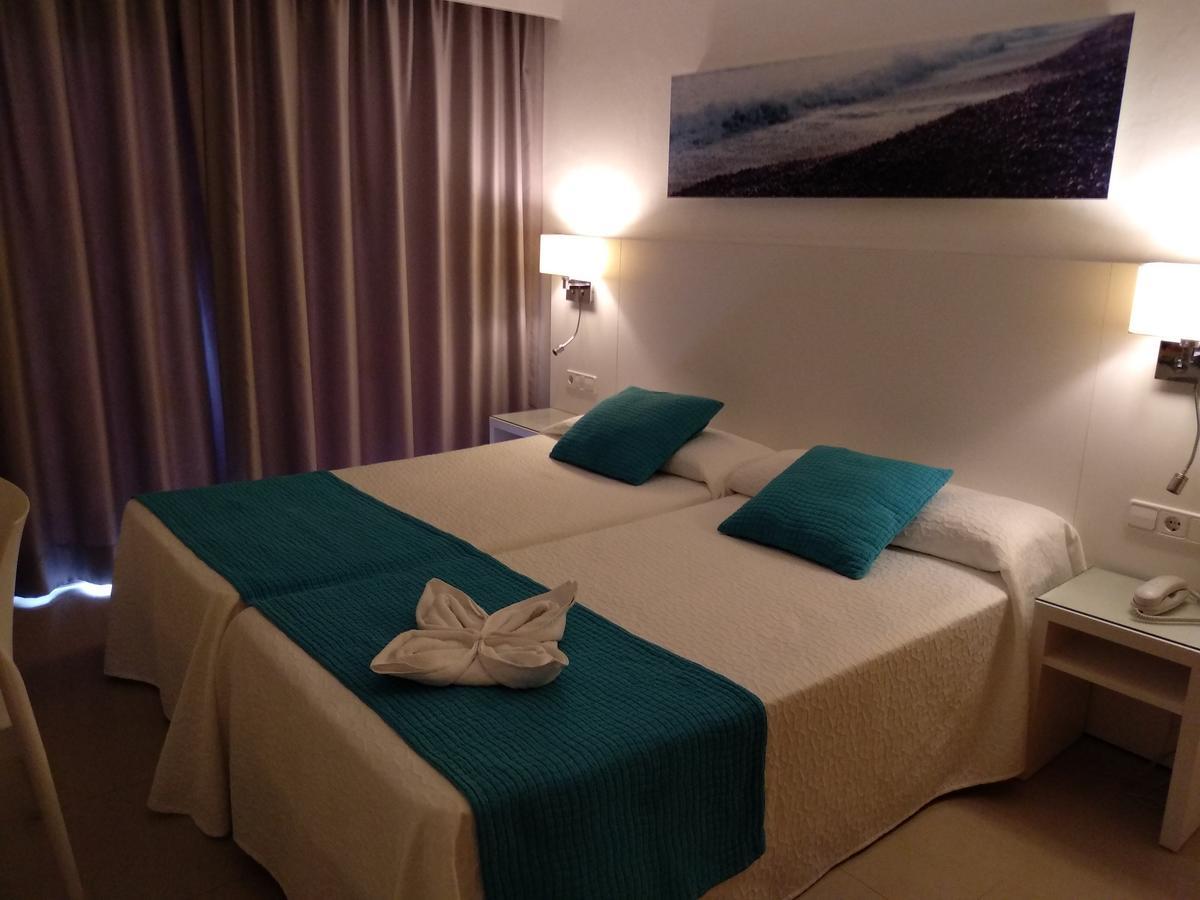 Aparthotel Nereida San Antonio  Eksteriør bilde